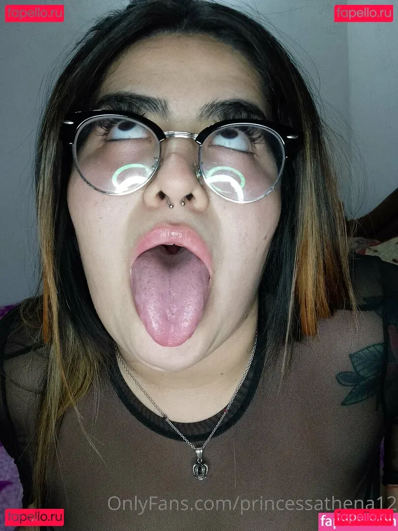 princessathena12 Onlyfans Photo Gallery 
