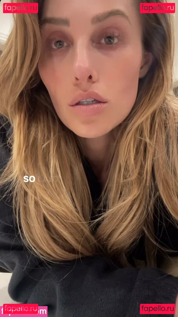 Tomi Lahren Onlyfans Photo Gallery 