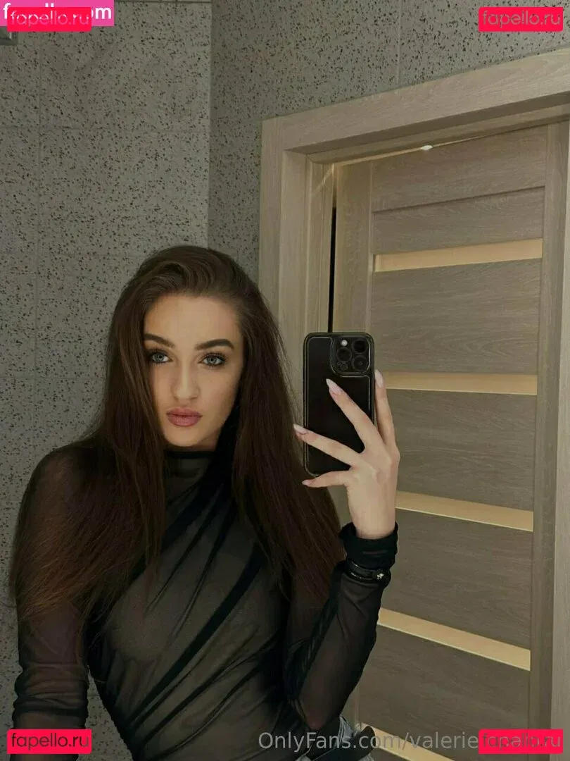 valerie.chantal Onlyfans Photo Gallery 