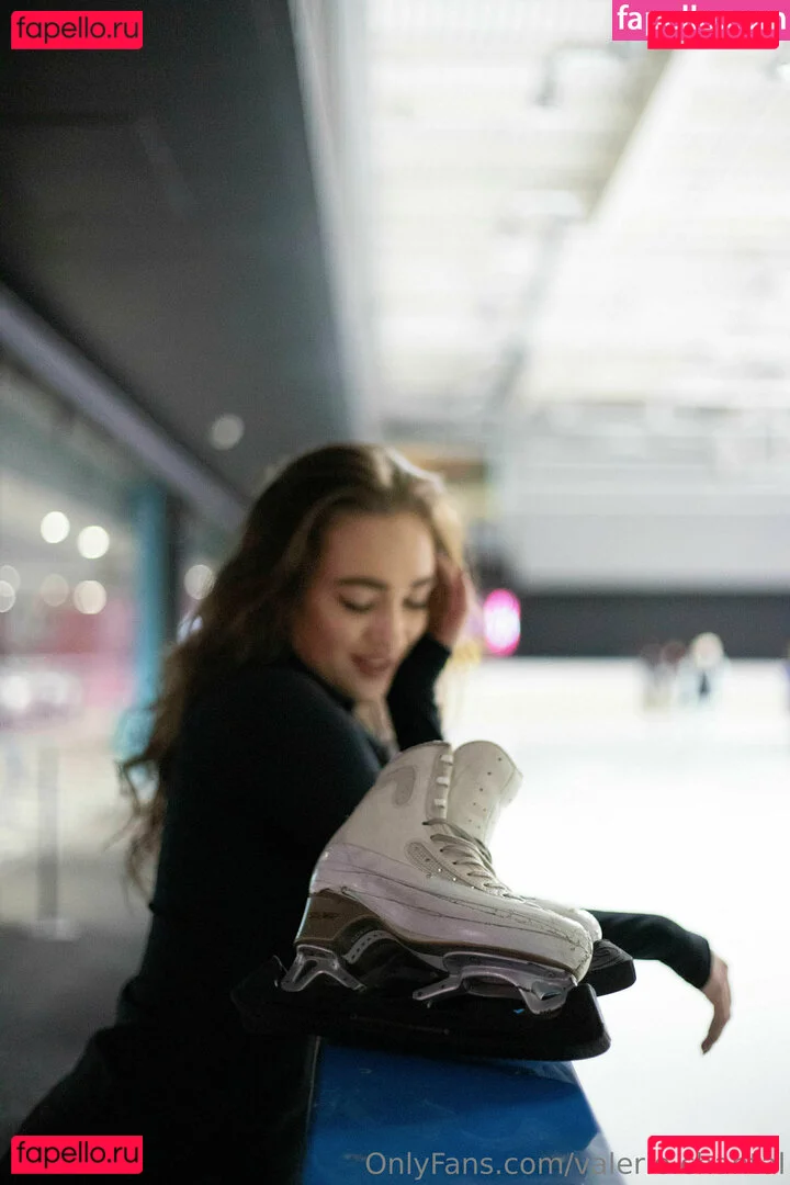 valerie.chantal Onlyfans Photo Gallery 