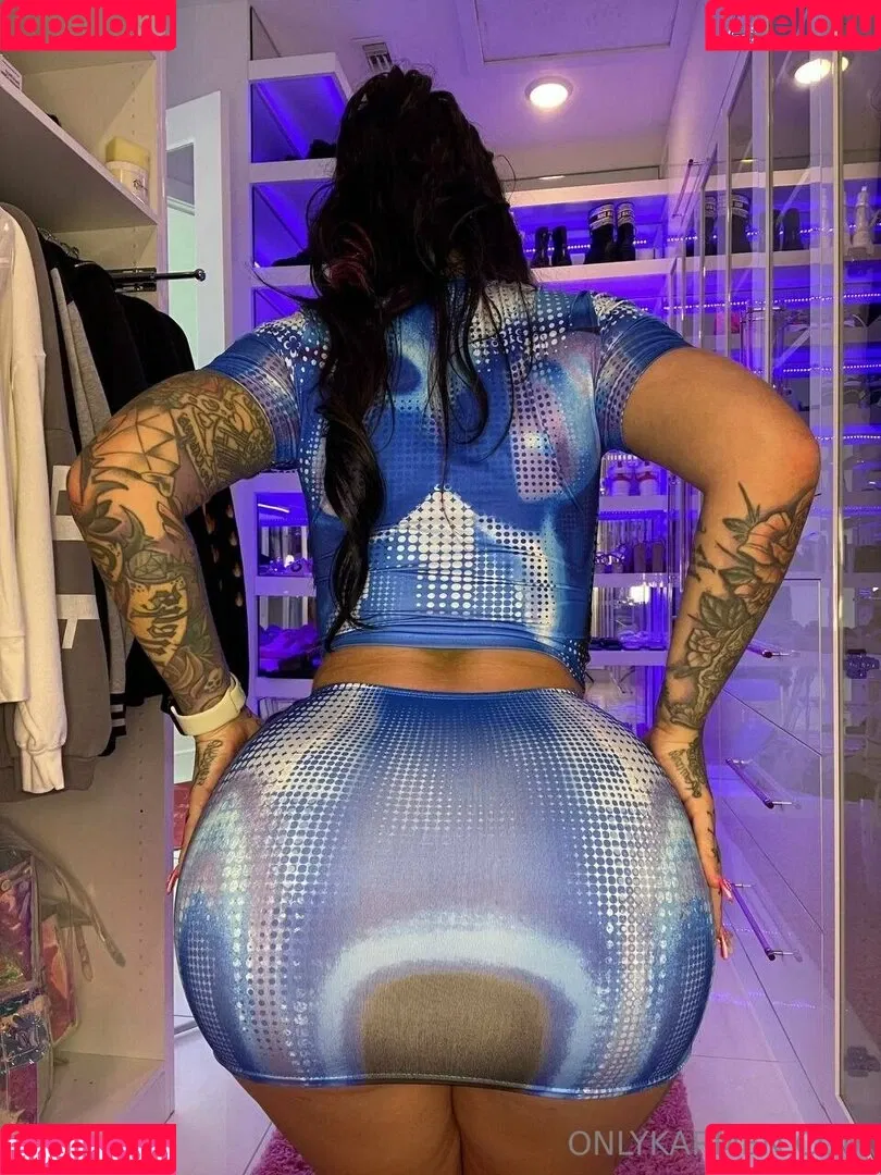 karmenkarma Onlyfans Photo Gallery 