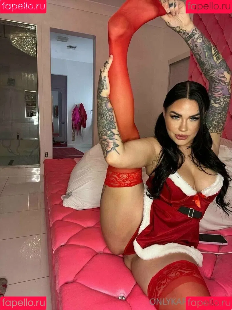 karmenkarma Onlyfans Photo Gallery 
