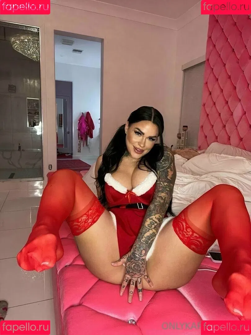 karmenkarma Onlyfans Photo Gallery 