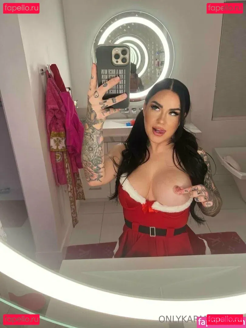 karmenkarma Onlyfans Photo Gallery 