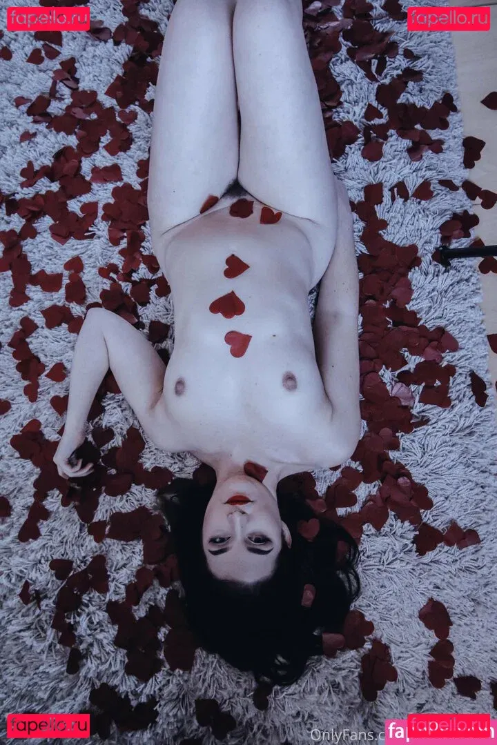 dominofaye Onlyfans Photo Gallery 