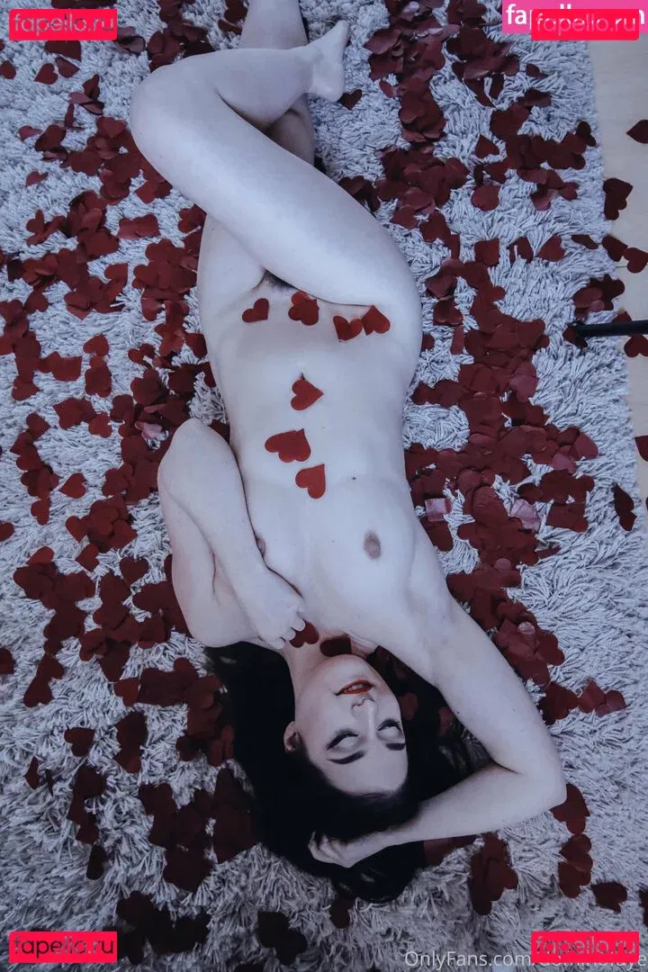 dominofaye Onlyfans Photo Gallery 