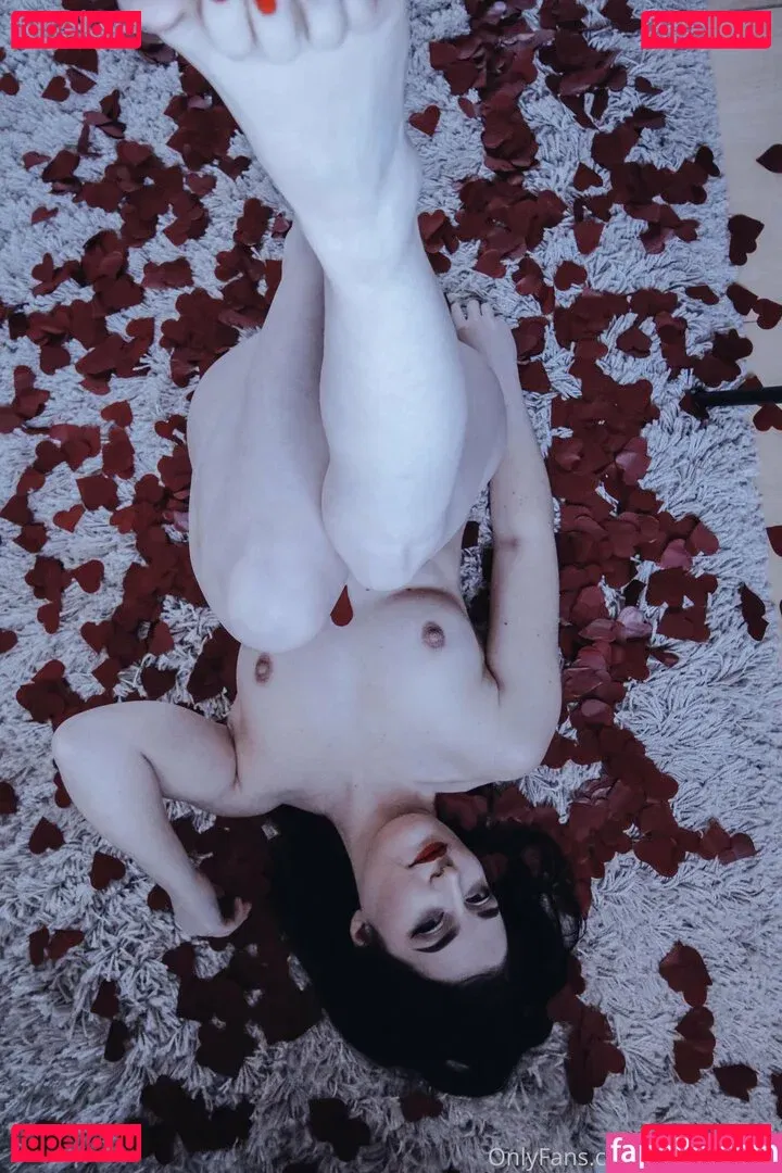 dominofaye Onlyfans Photo Gallery 