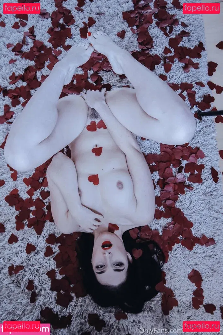 dominofaye Onlyfans Photo Gallery 