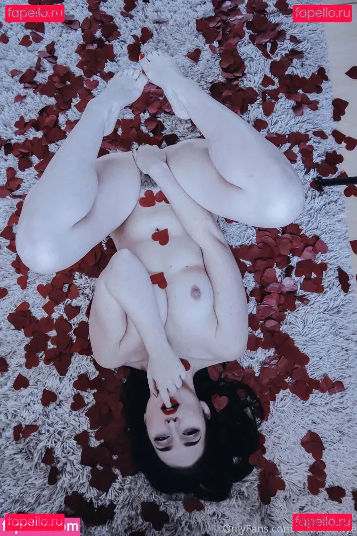 dominofaye Onlyfans Photo Gallery 