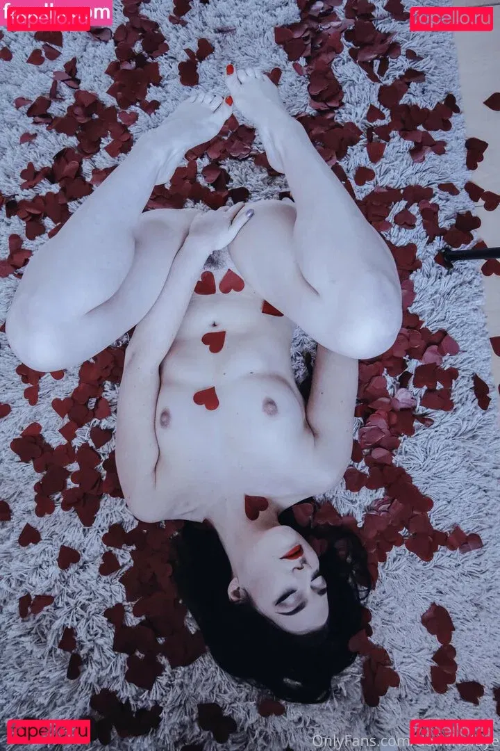 dominofaye Onlyfans Photo Gallery 