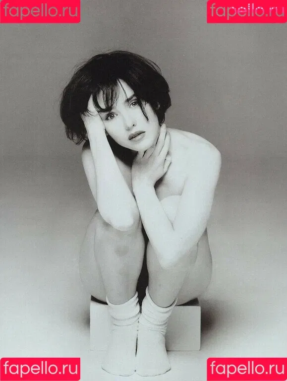 Isabelle Adjani Onlyfans Photo Gallery 