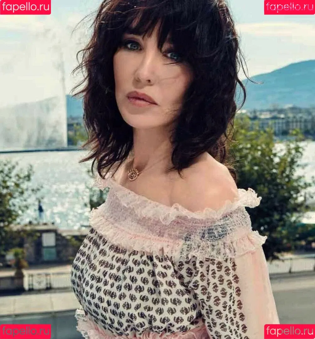 Isabelle Adjani Onlyfans Photo Gallery 