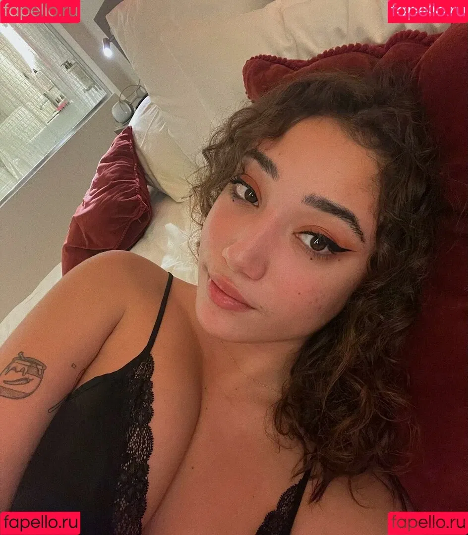 Spicy Honey Onlyfans Photo Gallery 