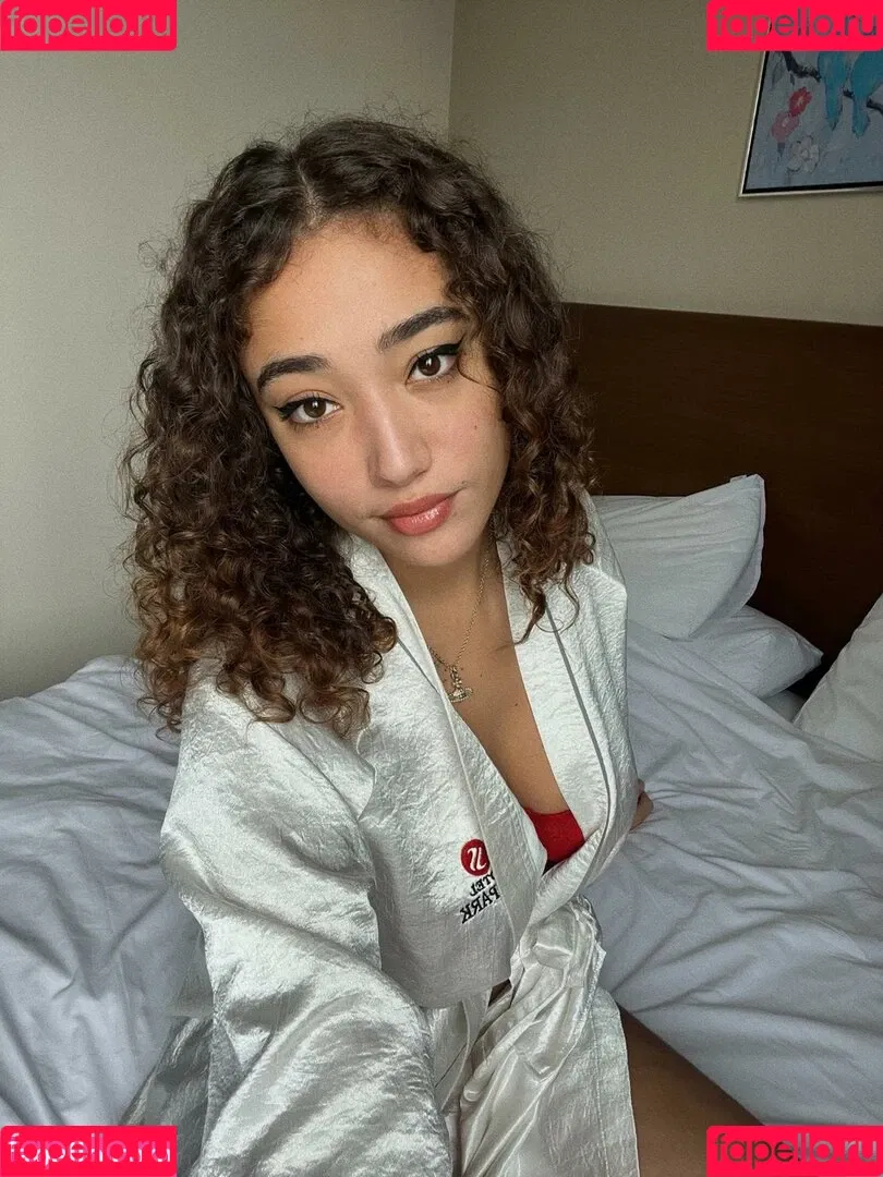 Spicy Honey Onlyfans Photo Gallery 
