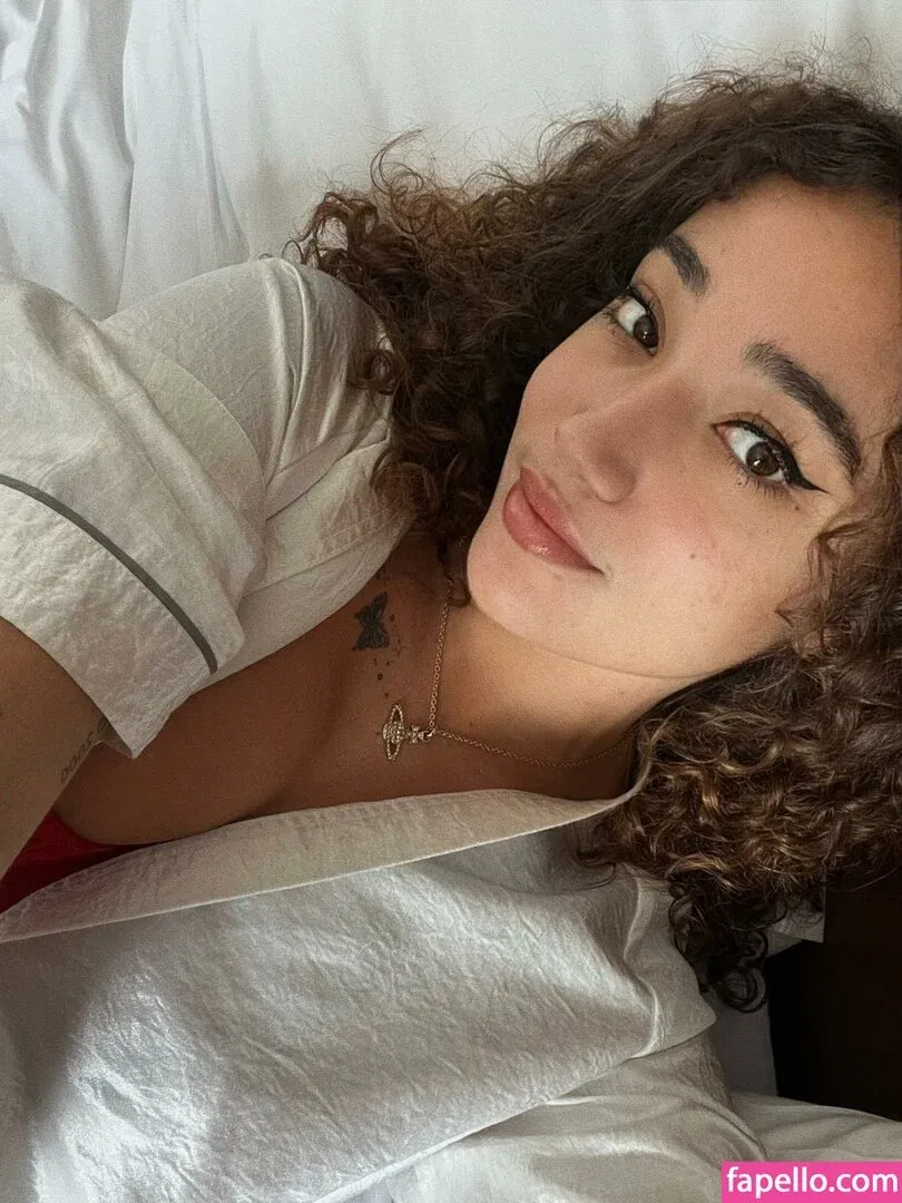 Spicy Honey Onlyfans Photo Gallery 