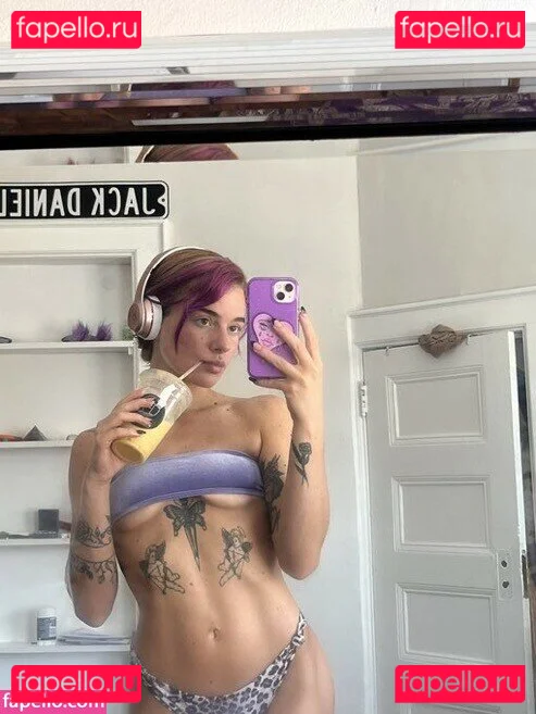 kambiiiii Onlyfans Photo Gallery 