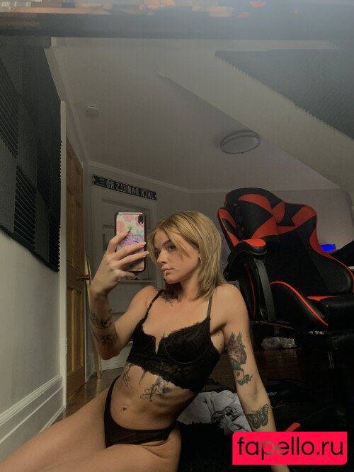 kambiiiii Nude Onlyfans Photo 9
