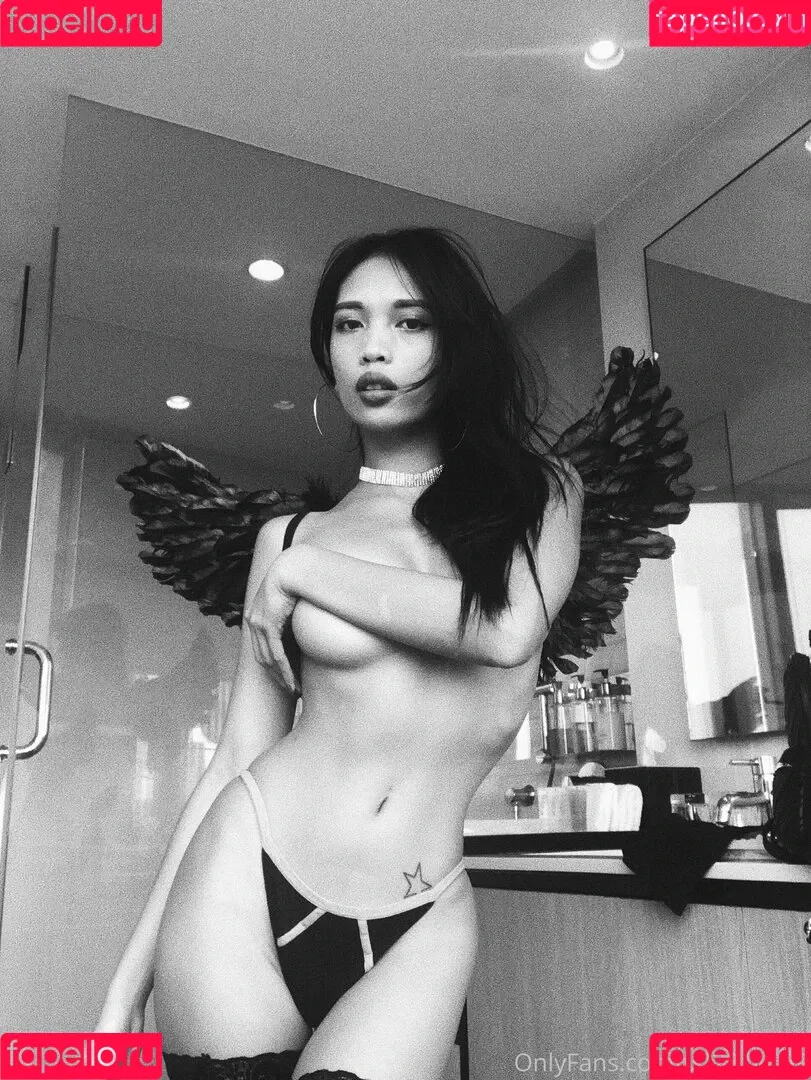 iyamodel Onlyfans Photo Gallery 