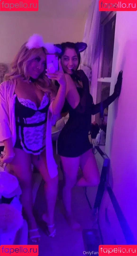 Lil Asian Princess Onlyfans Photo Gallery 