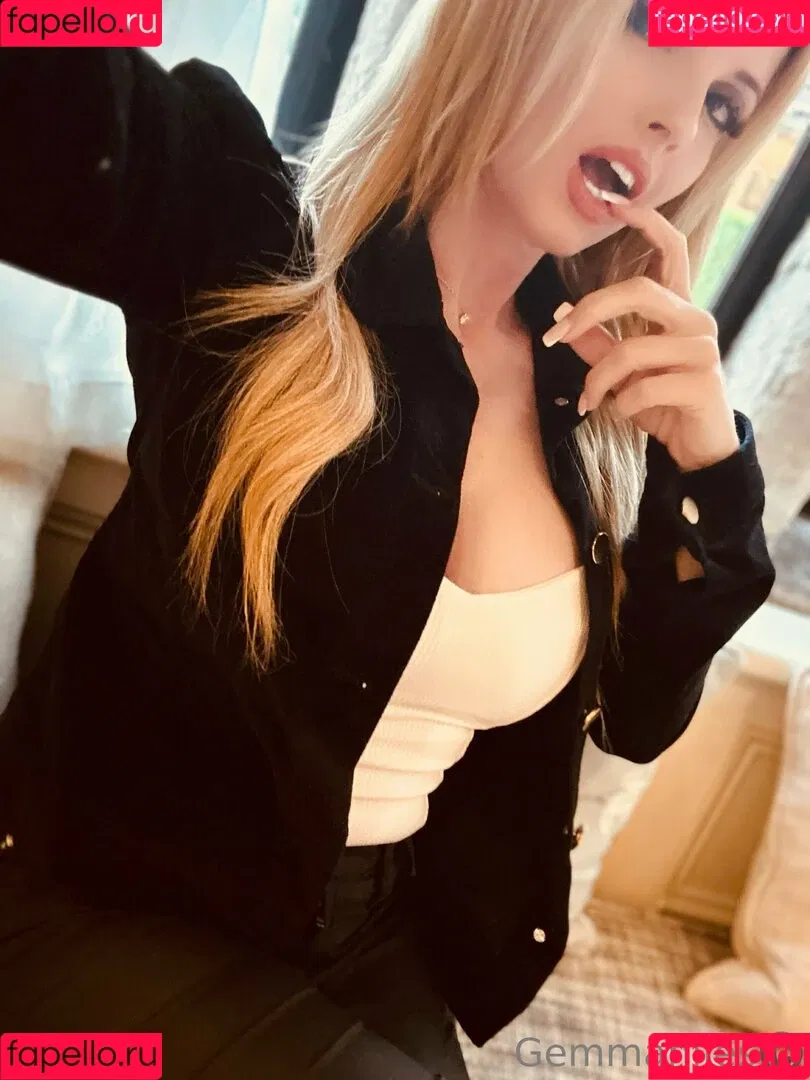 gemmahiles Onlyfans Photo Gallery 