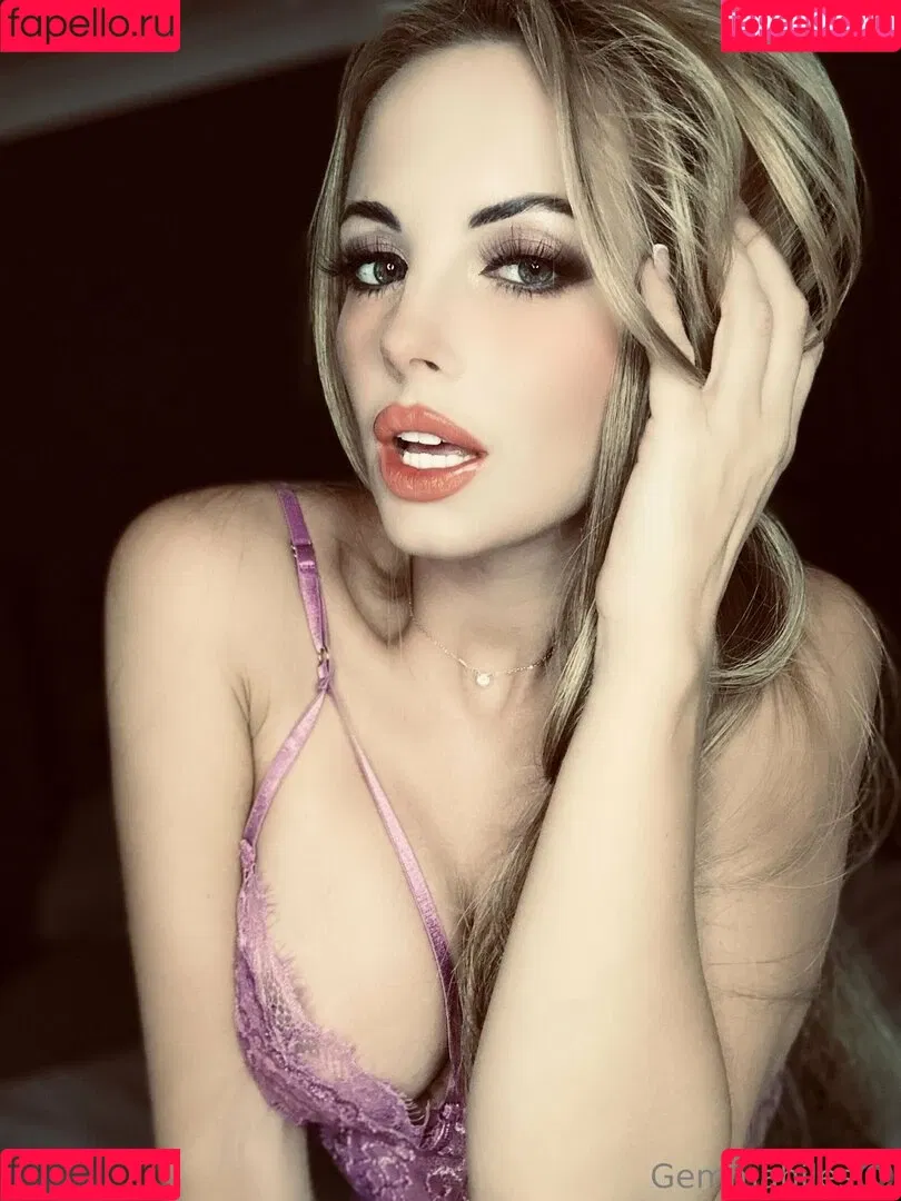gemmahiles Onlyfans Photo Gallery 