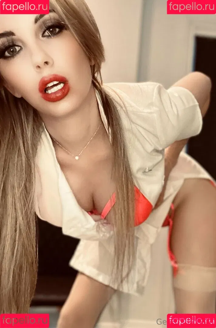 gemmahiles Onlyfans Photo Gallery 