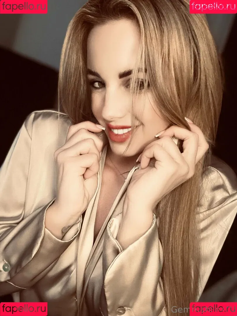 gemmahiles Onlyfans Photo Gallery 