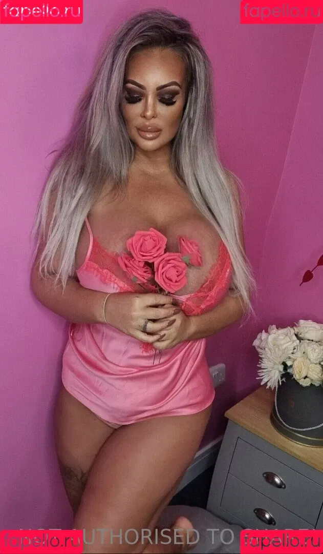Levi Babestation Onlyfans Photo Gallery 