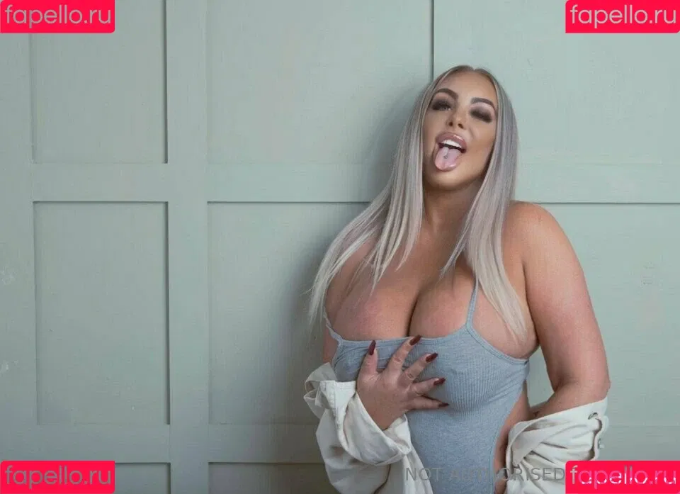Levi Babestation Onlyfans Photo Gallery 