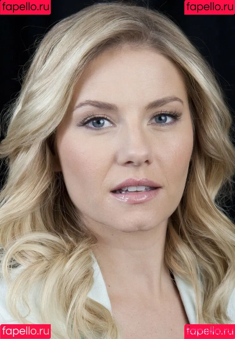 Elisha Cuthbert Onlyfans Photo Gallery 