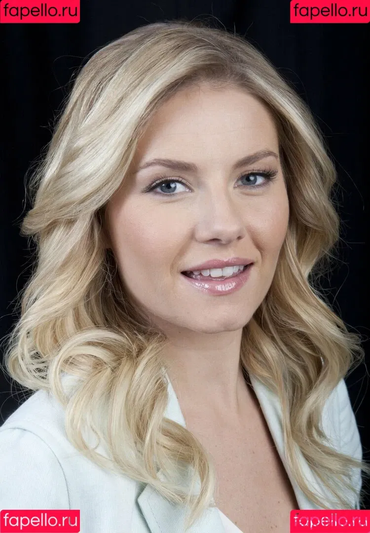 Elisha Cuthbert Onlyfans Photo Gallery 