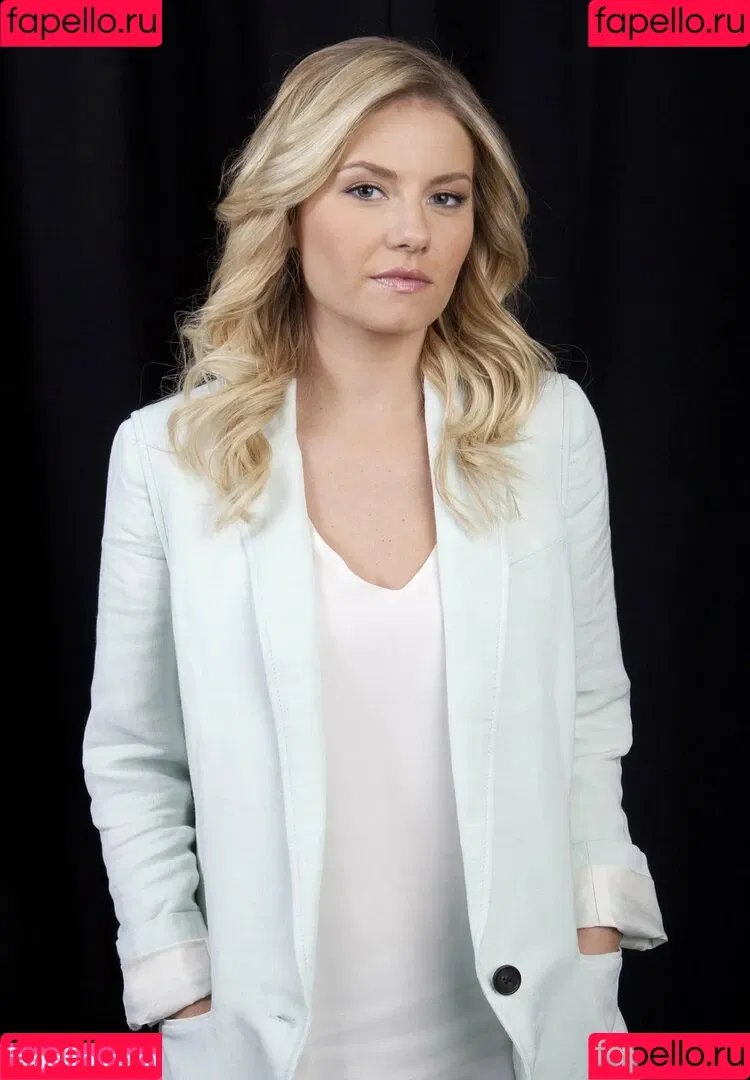 Elisha Cuthbert Onlyfans Photo Gallery 