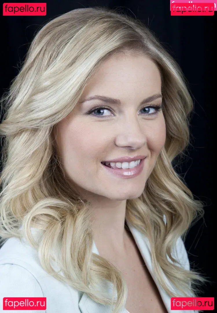 Elisha Cuthbert Onlyfans Photo Gallery 