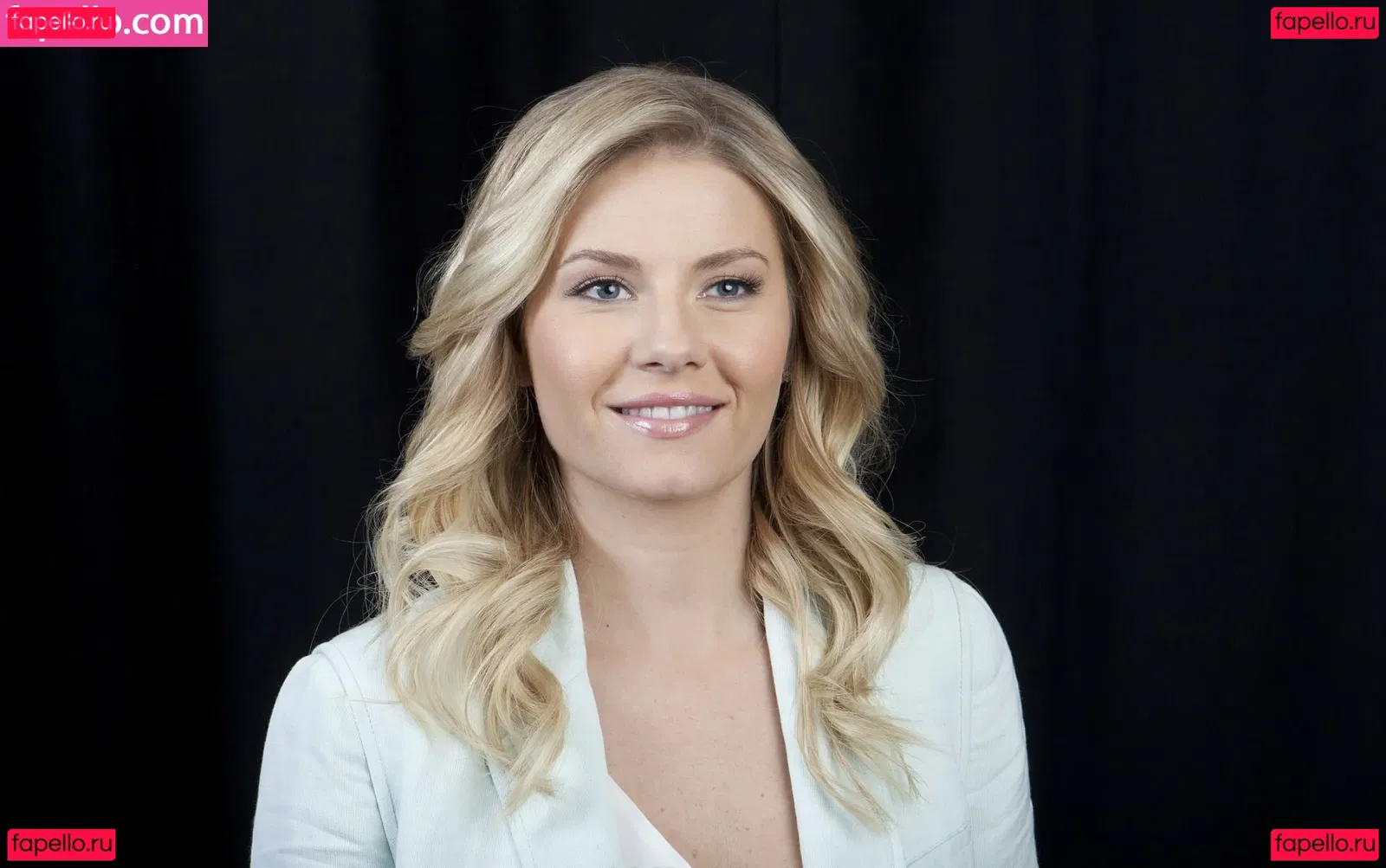 Elisha Cuthbert Onlyfans Photo Gallery 