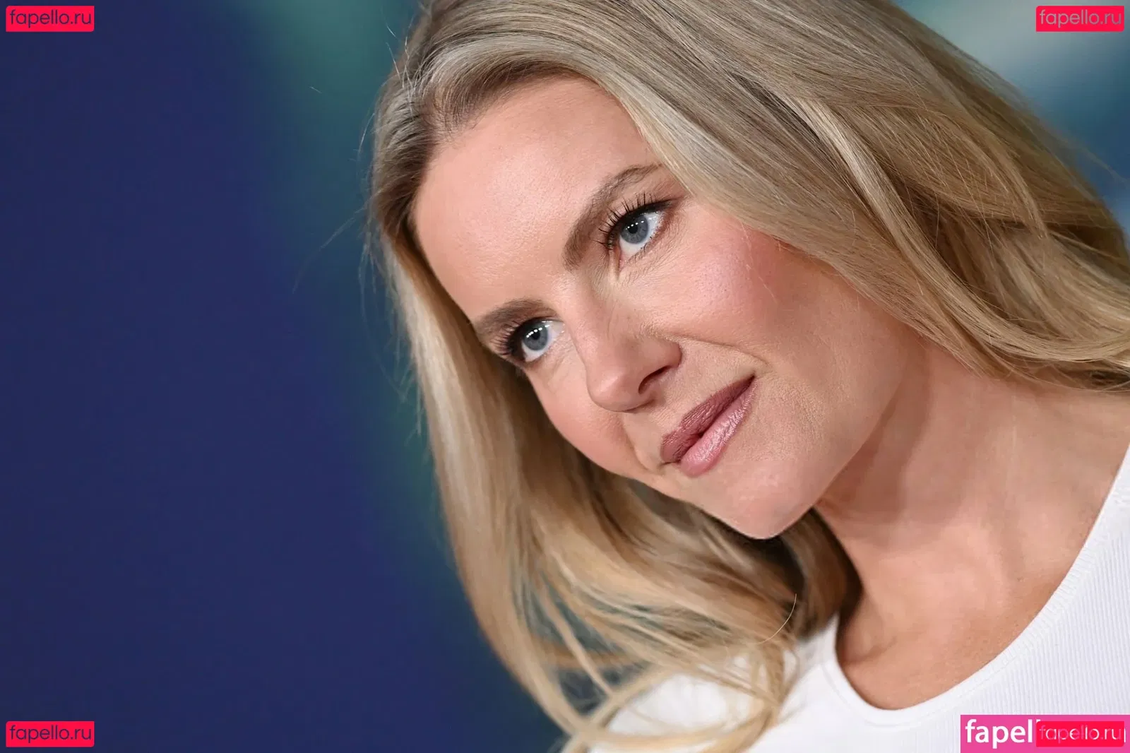 Elisha Cuthbert Onlyfans Photo Gallery 