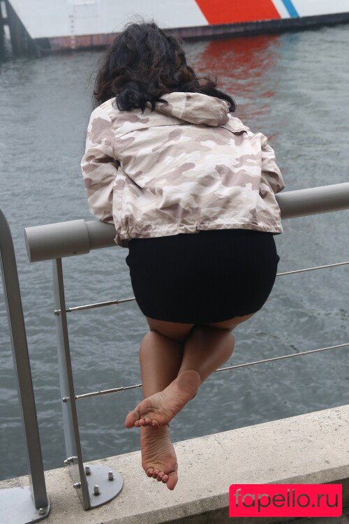 Joey's Feet Girls Onlyfans Photo Gallery 