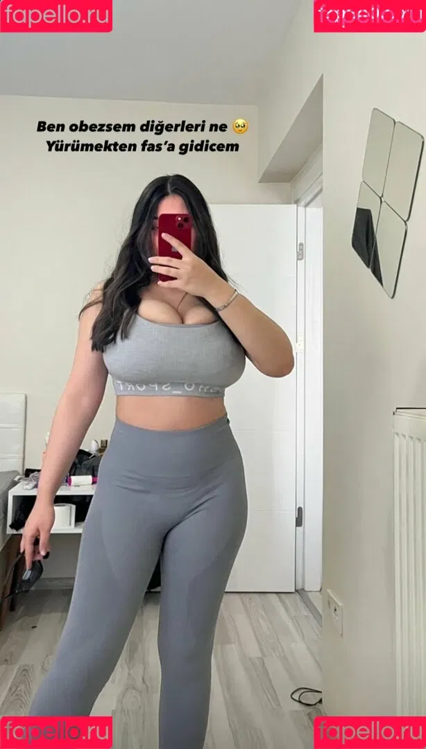 Merve Damla Onlyfans Photo Gallery 