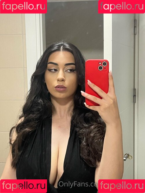 Merve Damla Onlyfans Photo Gallery 