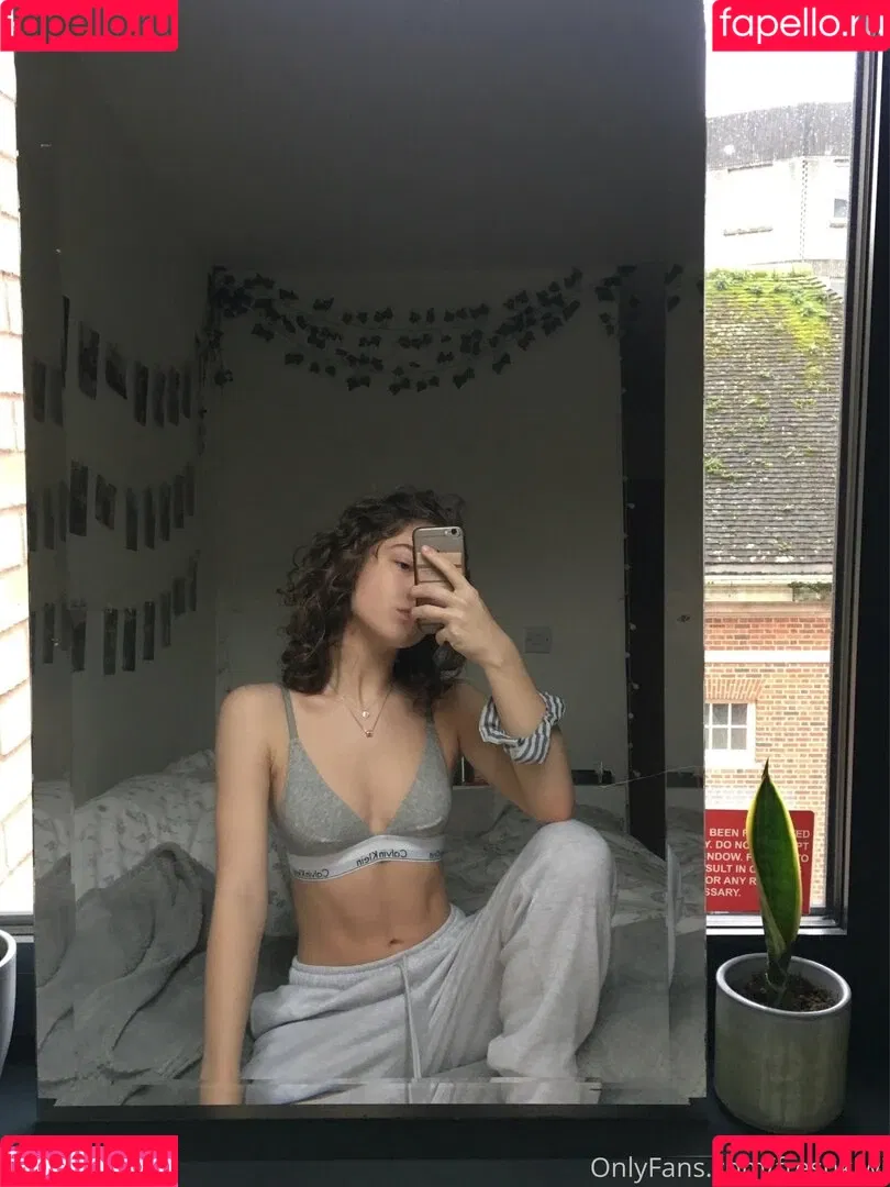 freshkiwi Onlyfans Photo Gallery 