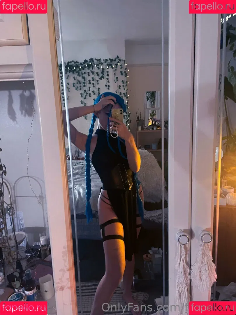 freshkiwi Onlyfans Photo Gallery 