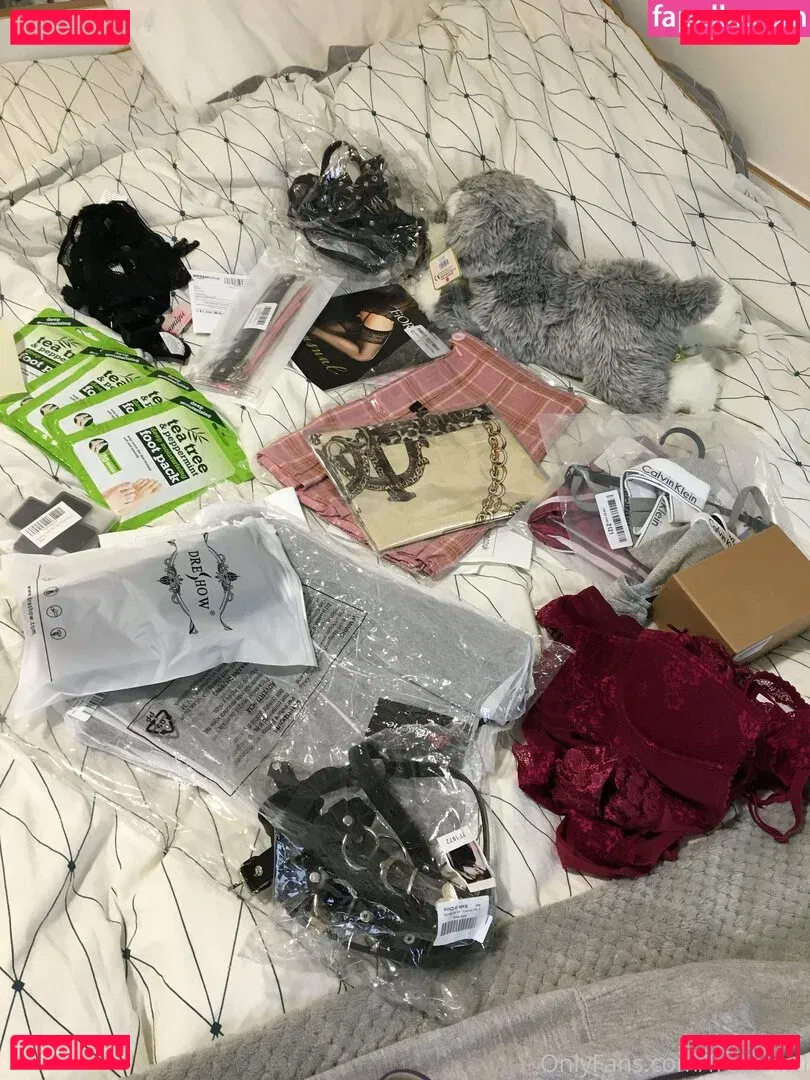 freshkiwi Onlyfans Photo Gallery 