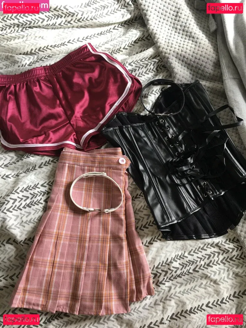 freshkiwi Onlyfans Photo Gallery 