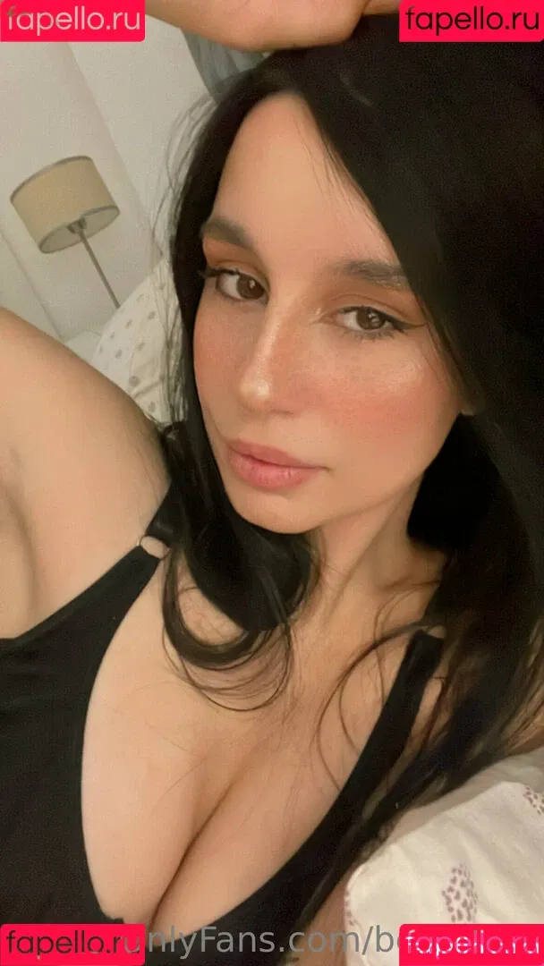 Belula Onlyfans Photo Gallery 