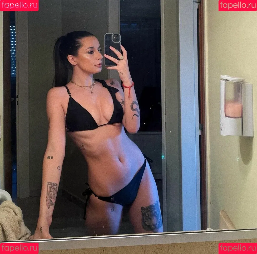 Belula Onlyfans Photo Gallery 