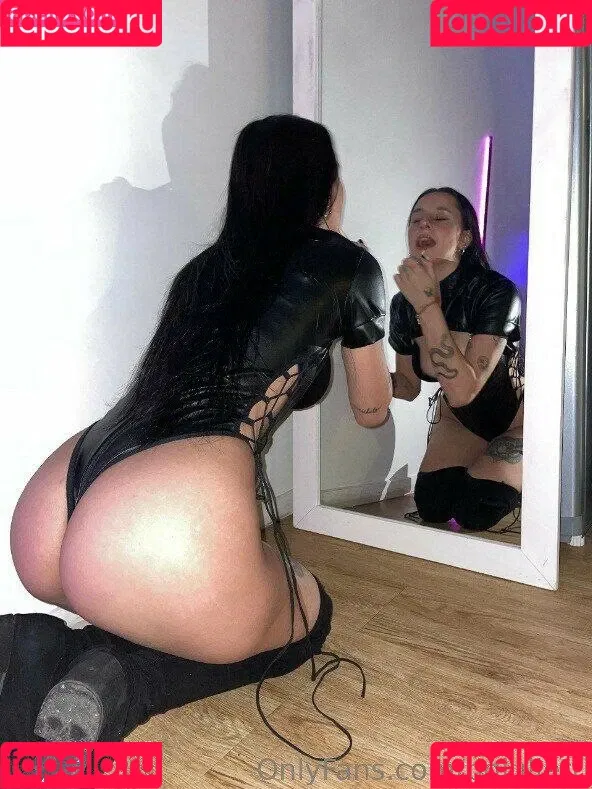 Belula Onlyfans Photo Gallery 