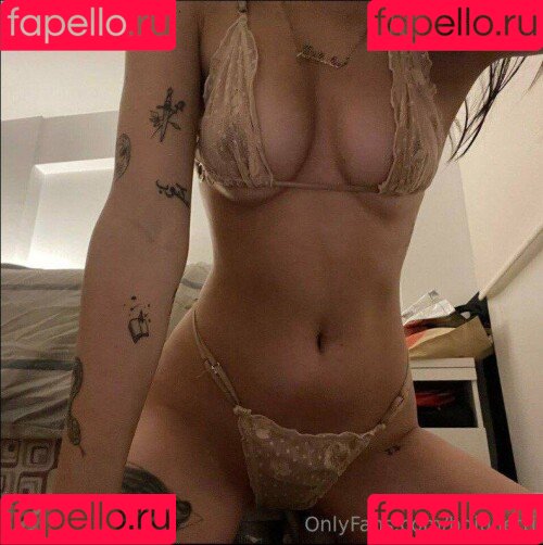 Belula Onlyfans Photo Gallery 