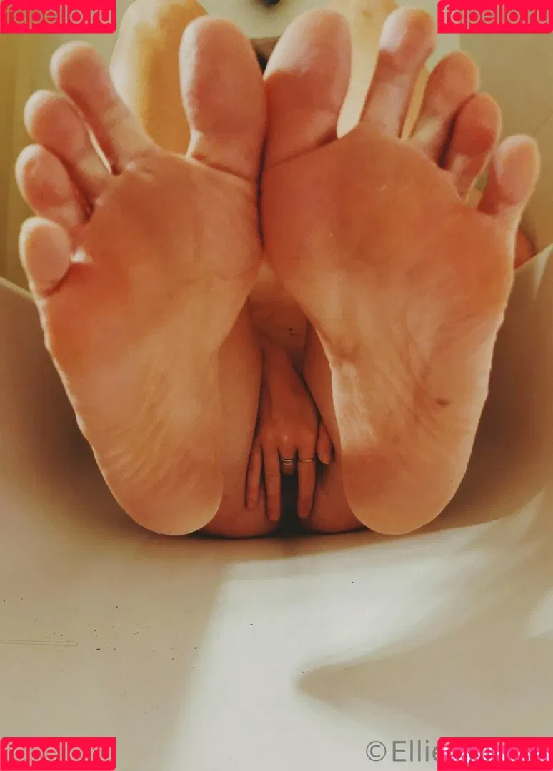 batton Onlyfans Photo Gallery 