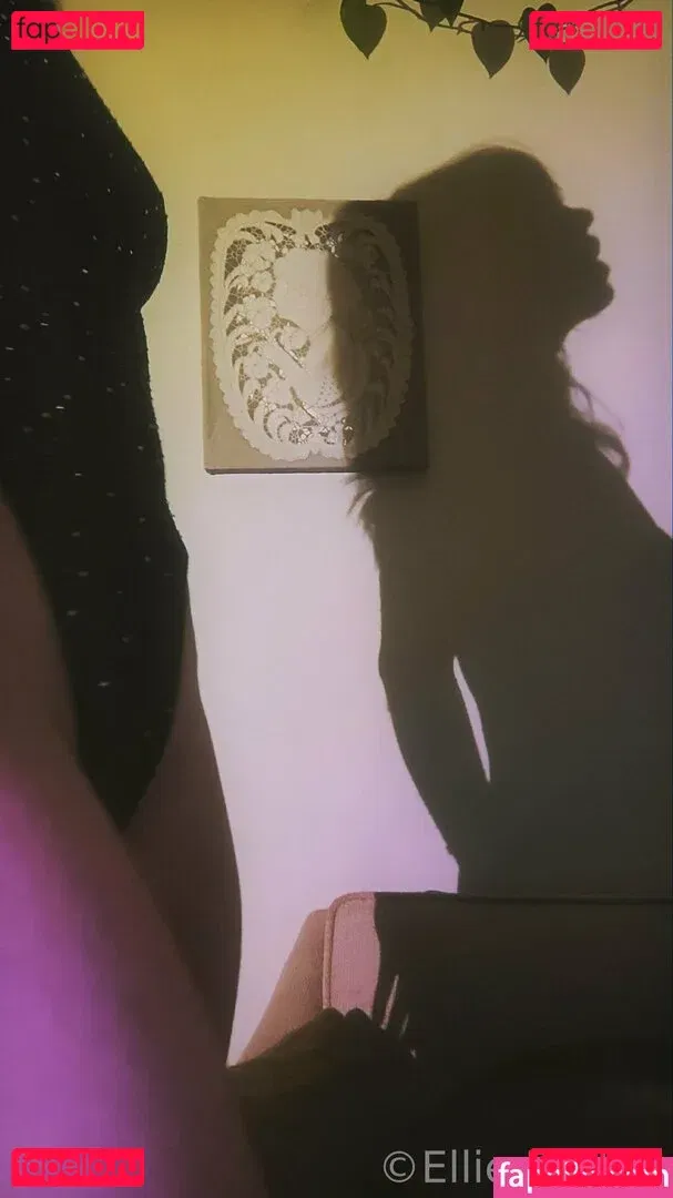 batton Onlyfans Photo Gallery 