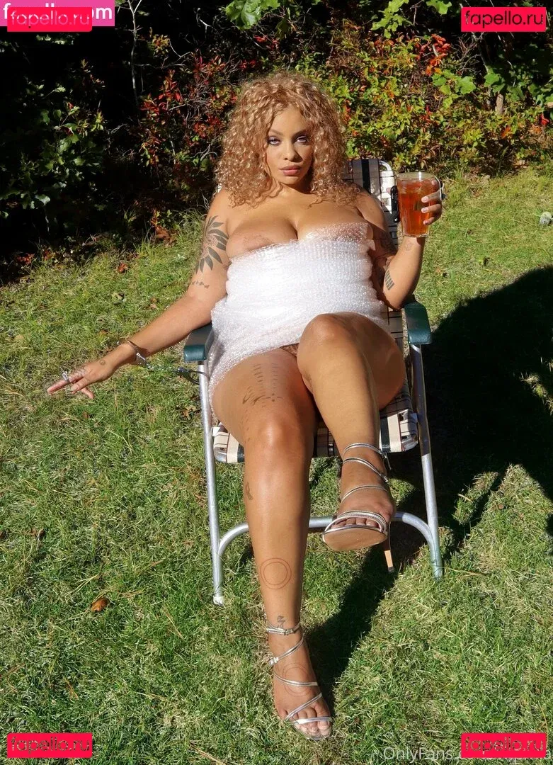 Mia Marion Onlyfans Photo Gallery 