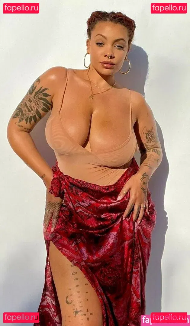 Mia Marion Onlyfans Photo Gallery 